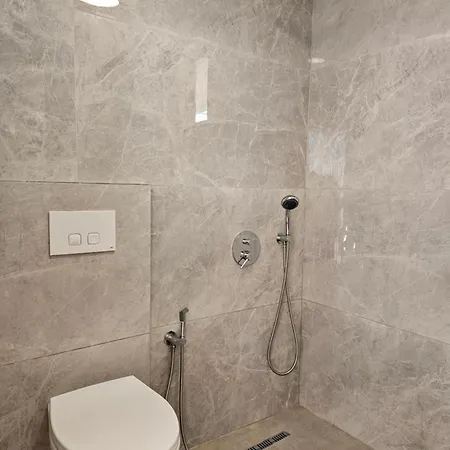 -vila Alia